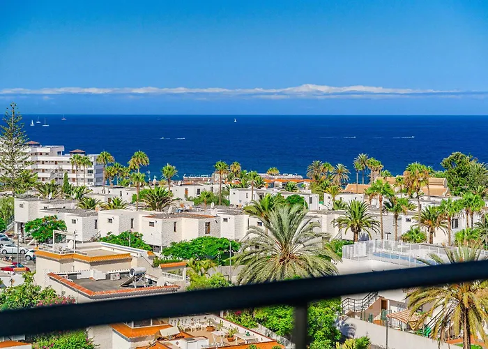 Skyline By The Sea - Playa De Americas * Playa de las Americas (Tenerife)
